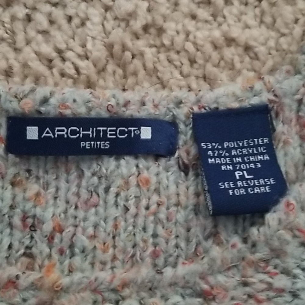 Sweaters - Picture 2 of 4